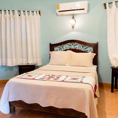 Hotel Paraiso Encantado Хилитла Экстерьер фото