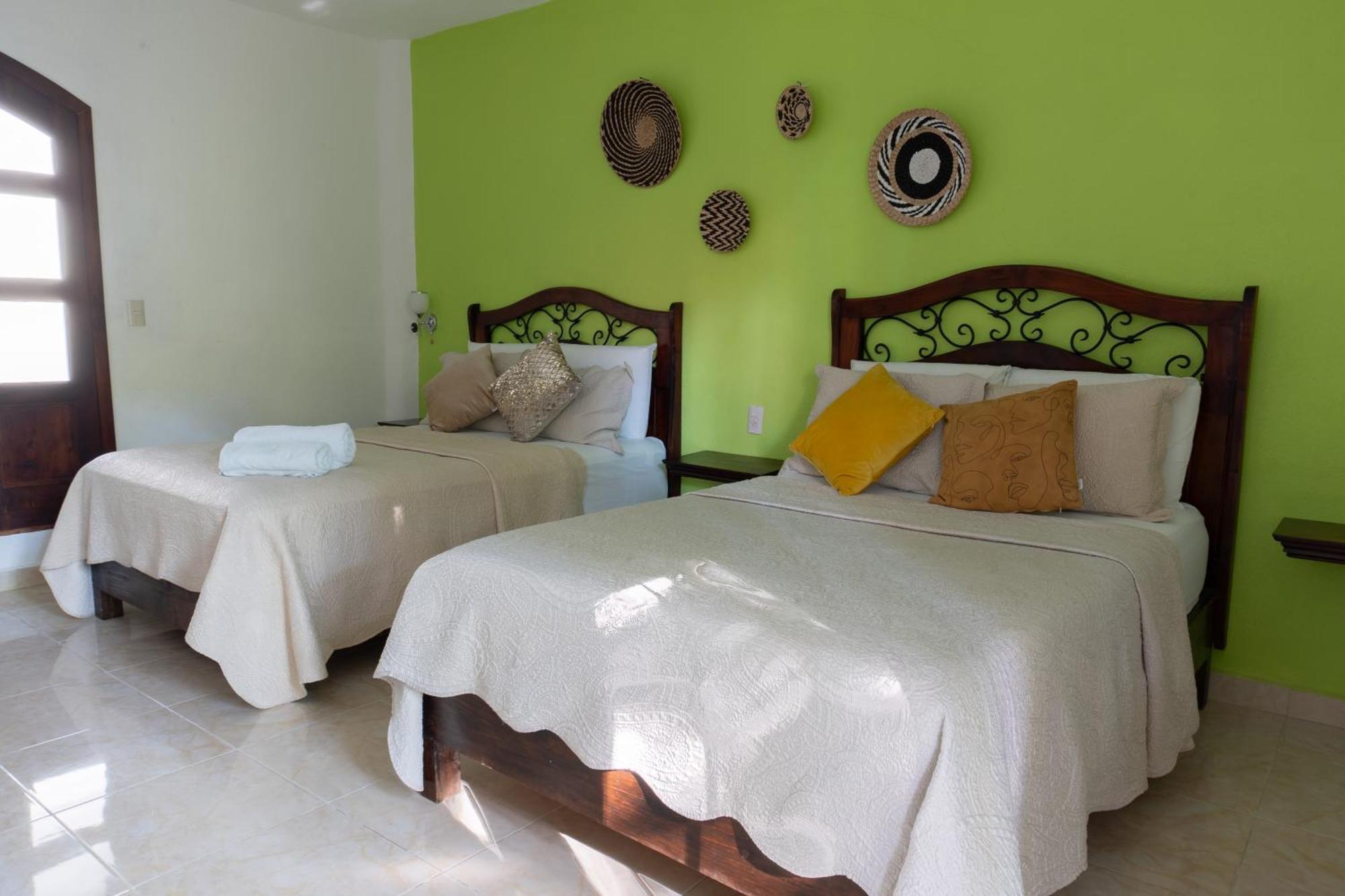 Hotel Paraiso Encantado Хилитла Экстерьер фото